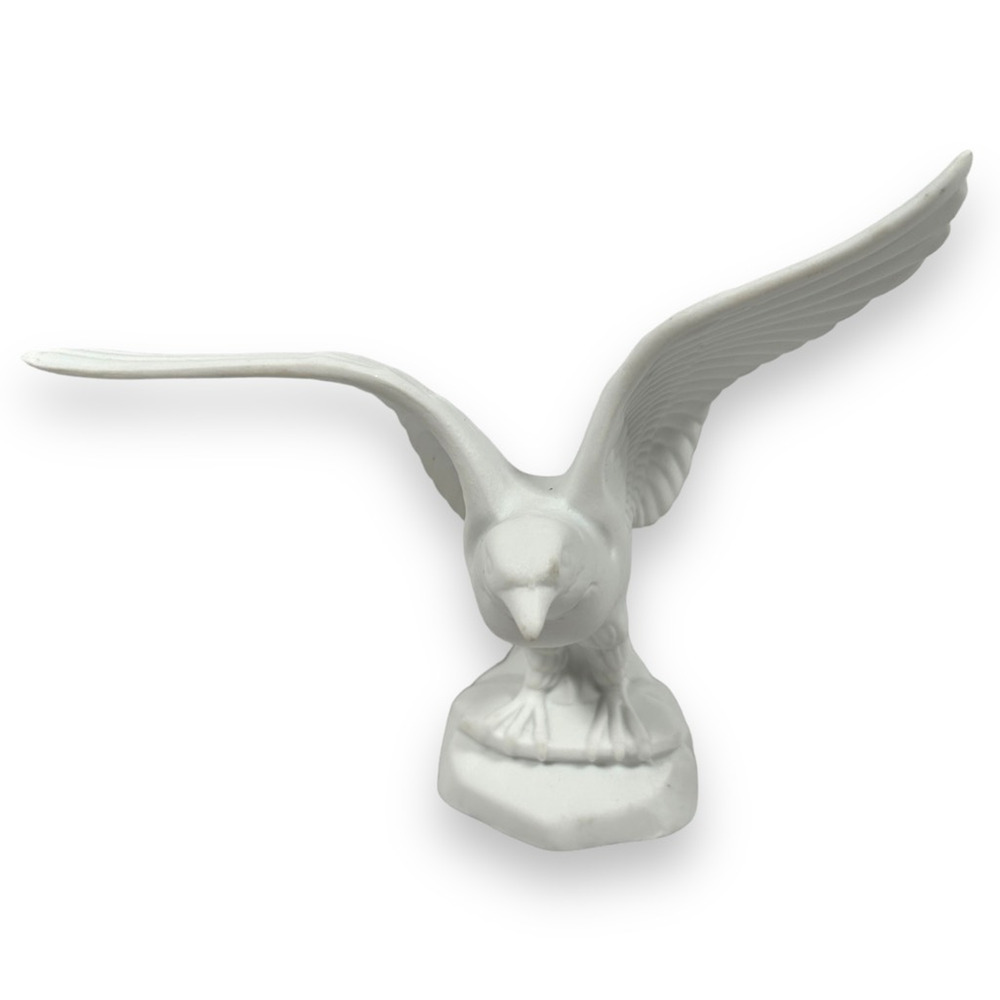 Vintage KPM Royal Porzellan Bird Figurine Bavaria Bisque Prey Unglazed White